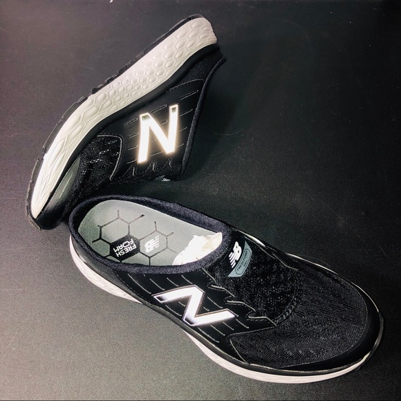 new balance 900v1 women's